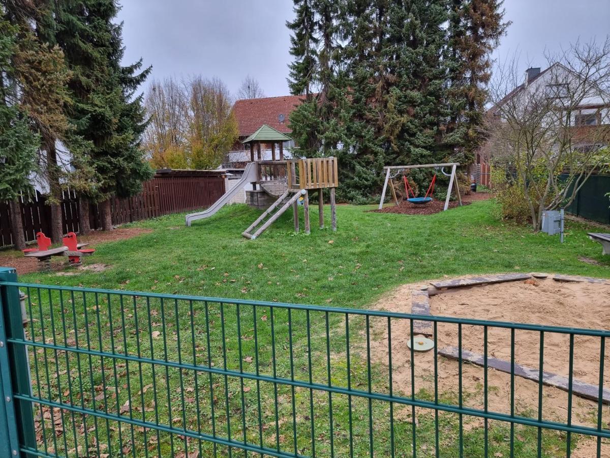 Gaestehaus-Ferienwohnung-Appartement Mit Terrasse - Naehe Kliniken/ Herzzentrum باد اوينهاوسن المظهر الخارجي الصورة